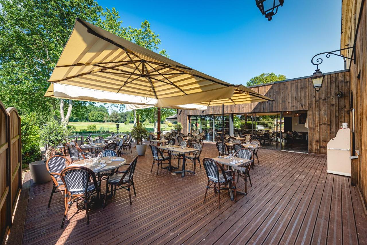 Domaine De Roiffe Hotel Exterior foto
